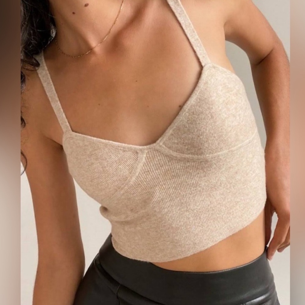 Aritzia Wilfred Cashmere Sicily Sweater Tank in Heather Light Oatmeal